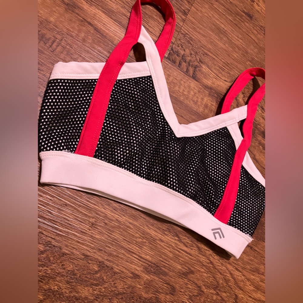 🎀(SOLD elsewhere)🎀 Workout active set - Picture 2 of 9